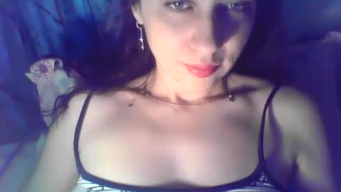 Snapshot of jennyferdoe chatting on February 8, 5:29 am jennyferdoe online show from February 8, 5:29 am
