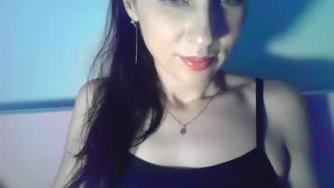 Snapshot of jennyferdoe chatting on September 11, 9:20 am jennyferdoe online show from September 11, 9:20 am