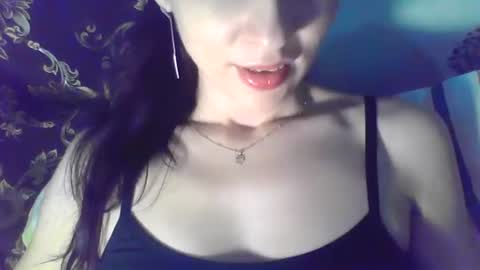 Snapshot of jennyferdoe chatting on September 12, 9:29 am jennyferdoe online show from September 12, 9:29 am