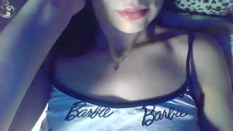 Snapshot of jennyferdoe chatting on September 24, 9:47 pm jennyferdoe online show from September 24, 9:47 pm