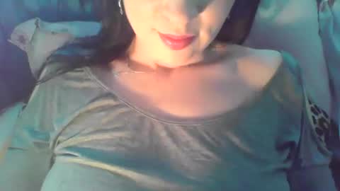Snapshot of jennyferdoe chatting on February 13, 1:48 pm jennyferdoe online show from February 13, 1:48 pm