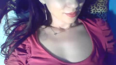 Snapshot of jennyferdoe chatting on September 26, 10:40 pm jennyferdoe online show from September 26, 10:40 pm