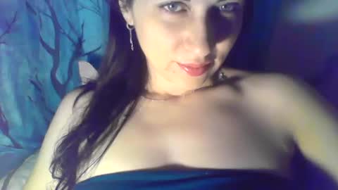 Snapshot of jennyferdoe chatting on December 28, 12:26 am jennyferdoe online show from December 28, 12:26 am