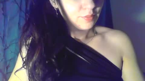 Snapshot of jennyferdoe chatting on January 17, 12:53 am jennyferdoe online show from January 17, 12:53 am