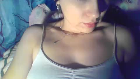 Snapshot of jennyferdoe chatting on December 30, 3:25 am jennyferdoe online show from December 30, 3:25 am