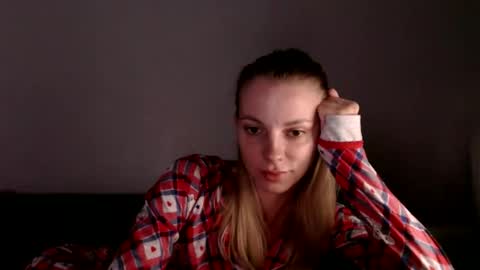 jennyfrost online show from November 2, 6:55 pm