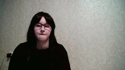 JennyOlset online show from October 10, 11:37 am