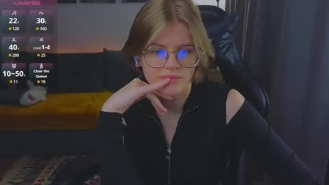  JessieVibes online show from September 16, 3:42 pm