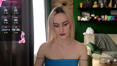 jess_very online show from September 17, 10:13 am