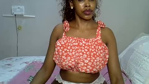 jessajoyy online show from June 29, 10:15 am