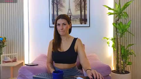 bella  adams online show from July 28, 6:42 pm