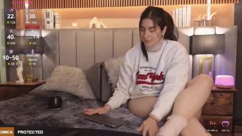 Jessica online show from November 24, 7:05 pm