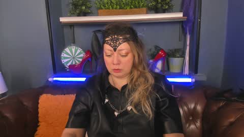 Snapshot of jessica_foxie chatting on February 8, 10:07 am Jessica online show from February 8, 10:07 am