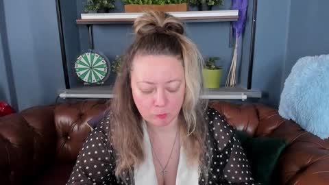 Snapshot of jessica_foxie chatting on January 6, 1:08 pm Jessica online show from January 6, 1:08 pm