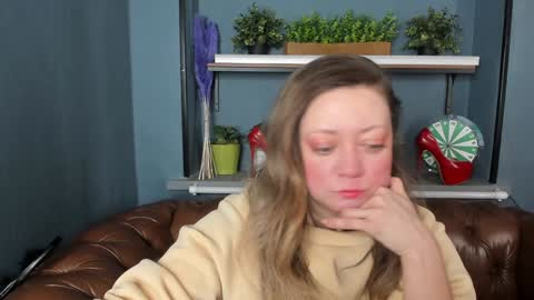 Snapshot of jessica_foxie chatting on February 4, 12:33 pm Jessica online show from February 4, 12:33 pm