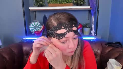 Snapshot of jessica_foxie chatting on February 11, 12:15 pm Jessica online show from February 11, 12:15 pm