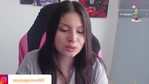 Snapshot of jessica_gomezz chatting on October 8, 9:19 pm Jessica gomez online show from October 8, 9:19 pm