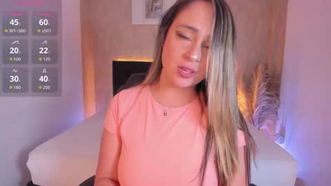 Snapshot of jessica_hotxxx chatting on September 22, 5:11 pm Jessi online show from September 22, 5:11 pm