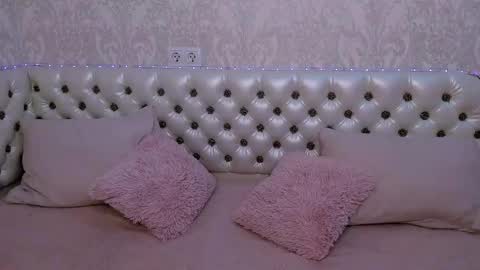 jessica_rabbitt19 online show from January 2, 9:54 am