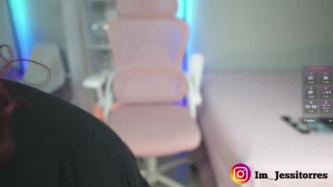 Jessica online show from April 14, 4:18 pm