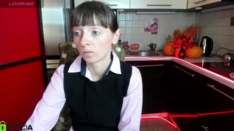 jessicaforris online show from October 23, 7:03 am