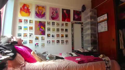 Your Sweet Angel online show from February 26, 7:46 pm