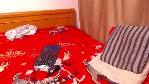 jessiestar3 online show from March 9, 2:15 am