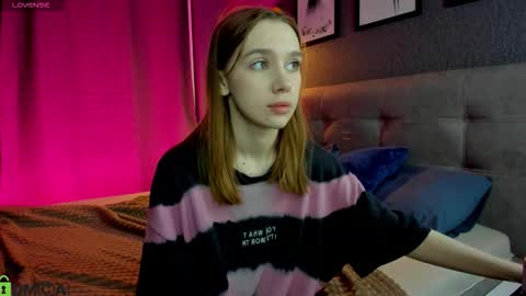 Jessie online show from March 4, 9:49 am