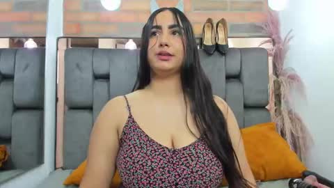 JESSY CORTES online show from October 17, 4:32 pm