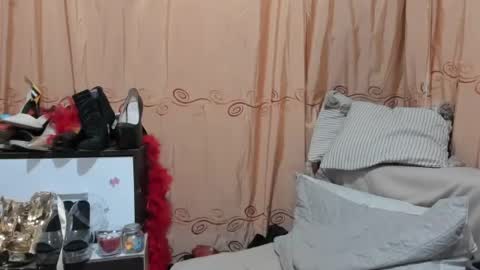 Jessylonghair online show from June 12, 7:22 pm
