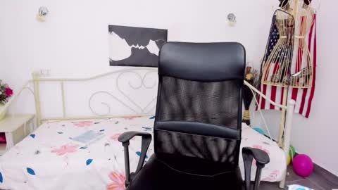 Snapshot of jessystarrr chatting on January 17, 8:55 pm Jessy online show from January 17, 8:55 pm