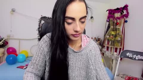 Snapshot of jessystarrr chatting on January 1, 8:58 pm Jessy online show from January 1, 8:58 pm