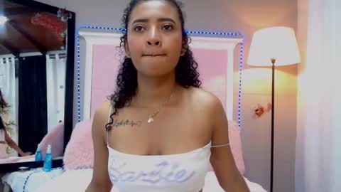 Snapshot of jessyzoe chatting on January 23, 12:09 pm Jessy online show from January 23, 12:09 pm