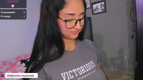 Snapshot of jhacky_sweet chatting on February 25, 1:41 am jhackelin My independent account online show from February 25, 1:41 am