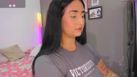 Snapshot of jhacky_sweet chatting on March 11, 10:31 pm jhackelin My independent account online show from March 11, 10:31 pm