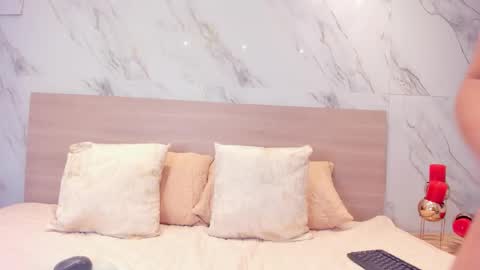 jhasly online show from February 18, 12:15 pm