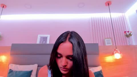 Jhoana  online show from October 16, 6:54 pm