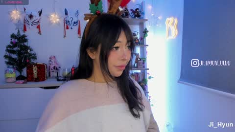 Snapshot of ji_hyun chatting on December 14, 3:17 am Ji online show from December 14, 3:17 am