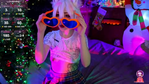    online show from December 14, 11:23 pm