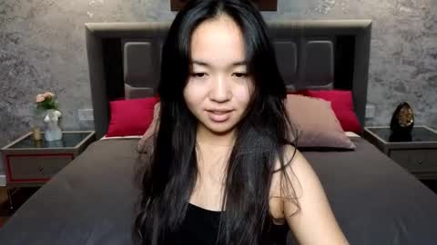 Snapshot of jill_bell chatting on October 10, 10:31 am jill_bell online show from October 10, 10:31 am