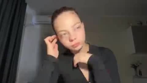 Steff online show from October 28, 7:25 am