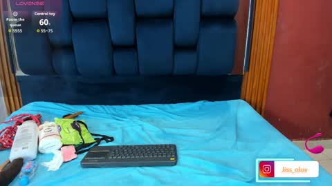 jisooluv online show from March 6, 8:37 pm