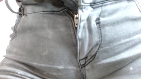 JJQUIN online show from October 27, 9:31 pm