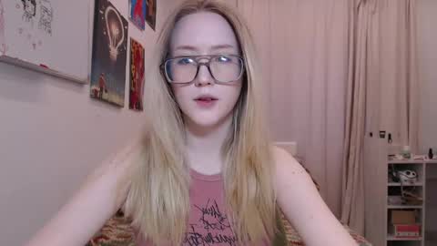 joan_kiss online show from June 10, 2:49 pm