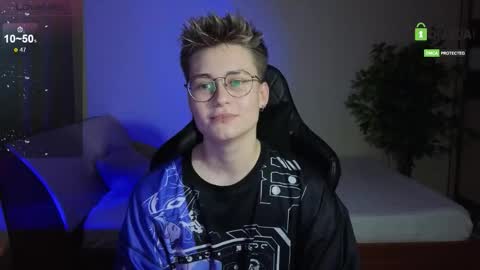 Snapshot of joan_night chatting on October 2, 7:19 pm J online show from October 2, 7:19 pm