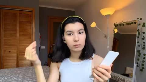 joanaphippin online show from April 27, 7:38 am