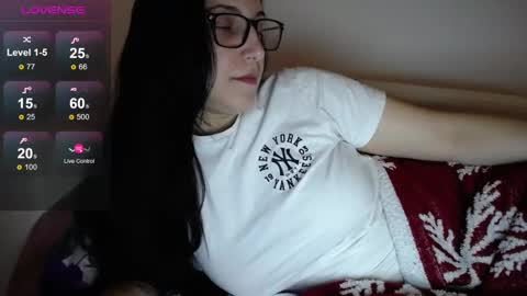 Snapshot of joanna_cw chatting on February 9, 8:34 pm Jo online show from February 9, 8:34 pm