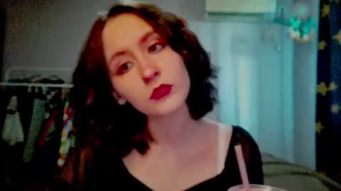 Joannatompson online show from June 11, 2:53 am