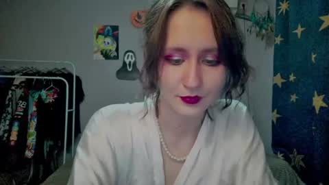 Joannatompson online show from July 23, 12:01 am