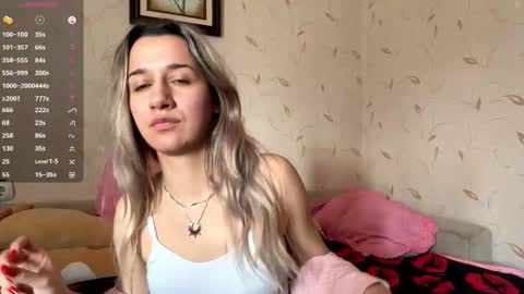 Aurora online show from February 7, 9:57 am